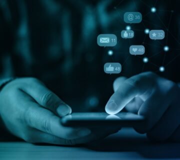 اتّجاهات الرَّأي العامّ الإلكترونيّ 360x320